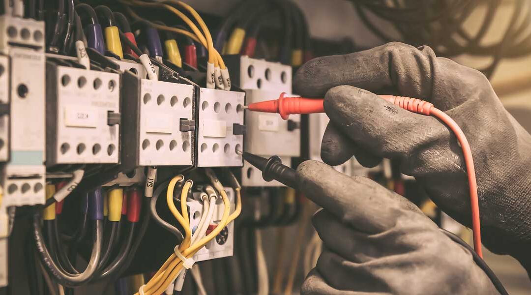Elektryk Białystok – ceny usług, stawki, a także porady elektryka w Białymstoku.